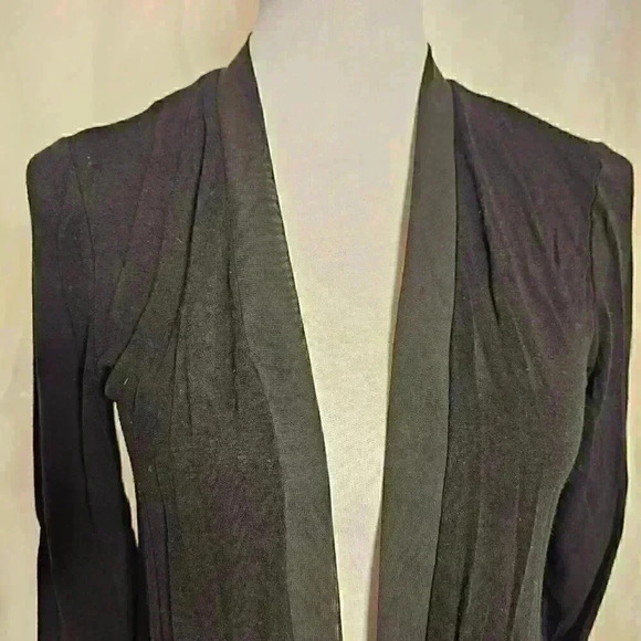 AB Studio black formal/Professional shrug with detail - Picture 6 of 6